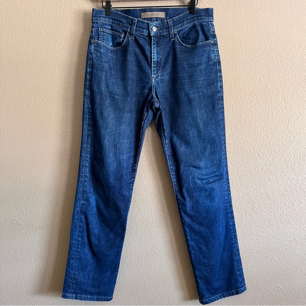 Joe's The Brixton Straight Leg Jeans Size 31